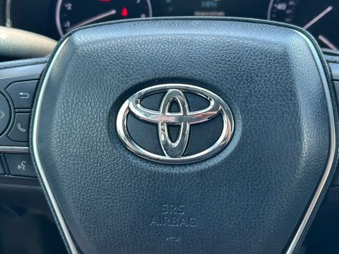 Used 2019 Toyota Avalon XSE FWD image 34