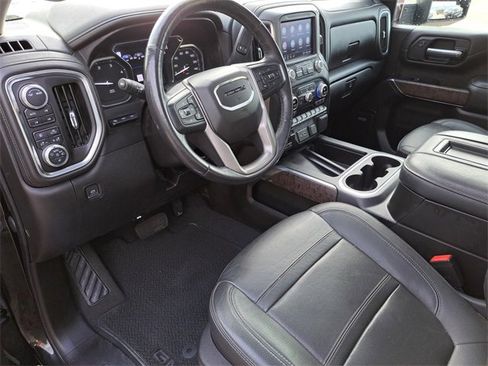 Used 2022 GMC Sierra 2500 Denali w/ Denali Ultimate Package image 20