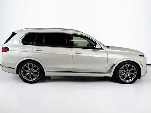 Used 2023 BMW X7 xDrive40i image 4