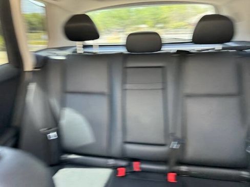 Used 2011 Mercedes-Benz GLK 350 2WD image 44