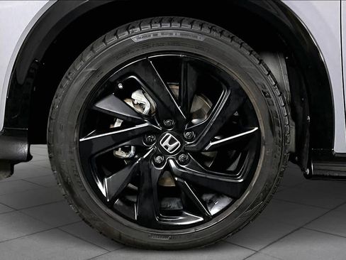 Used 2022 Honda HR-V Sport image 11