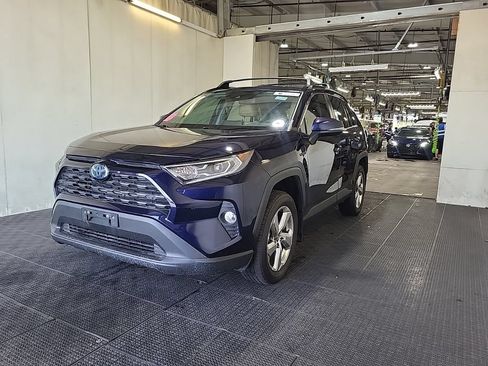 Used 2021 Toyota RAV4 XLE Premium AWD/4WD image 1