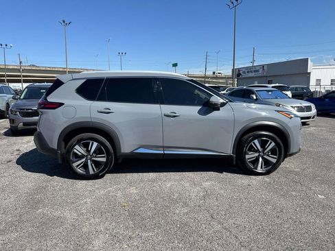 Used 2023 Nissan Rogue SL FWD image 9