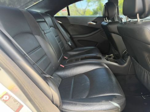 Used 2007 Mercedes-Benz CLS 63 AMG image 14