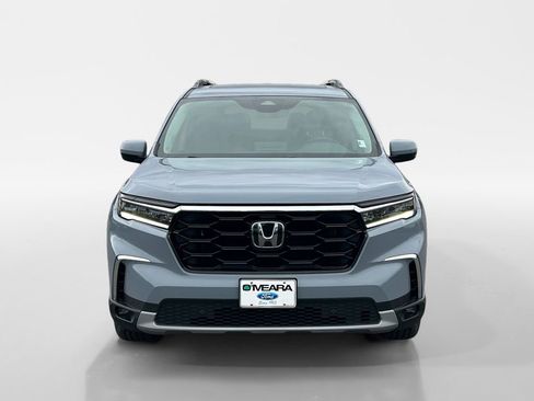 Used 2023 Honda Pilot Touring image 9