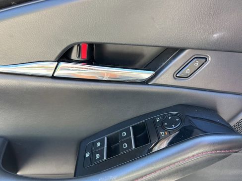 Used 2024 MAZDA CX-30 AWD 2.5 S w/ Preferred Package image 12