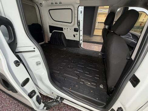 Used 2015 RAM ProMaster City Tradesman SLT FWD image 29