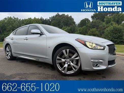 Used 2019 INFINITI Q70 L 3.7 AWD/4WD image 1