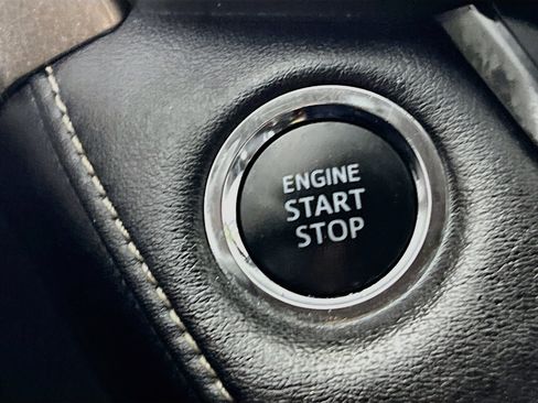 Used 2014 Toyota RAV4 Limited w/ Technology Package FWD image 23