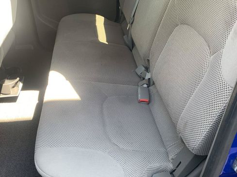 Used 2012 Nissan Frontier SV RWD image 21