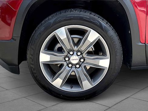 Used 2017 GMC Acadia SLT image 10