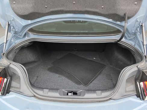 Used 2025 Ford Mustang GT Premium RWD image 17
