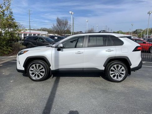 Certified 2025 Toyota RAV4 XLE Premium image 5