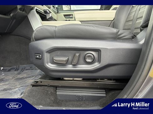 Used 2024 Toyota Sequoia Capstone image 14