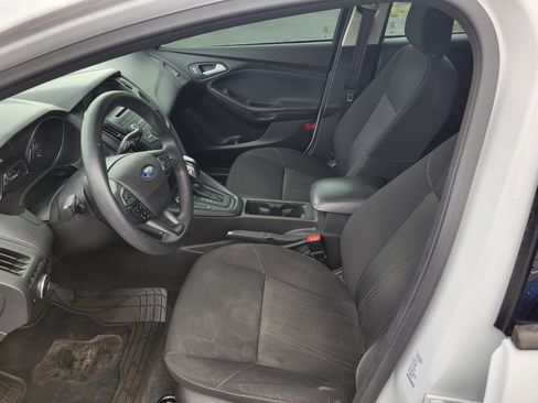 Used 2015 Ford Focus SE image 6