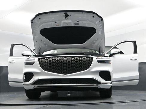 Used 2026 Genesis GV70 2.5T Advanced image 22