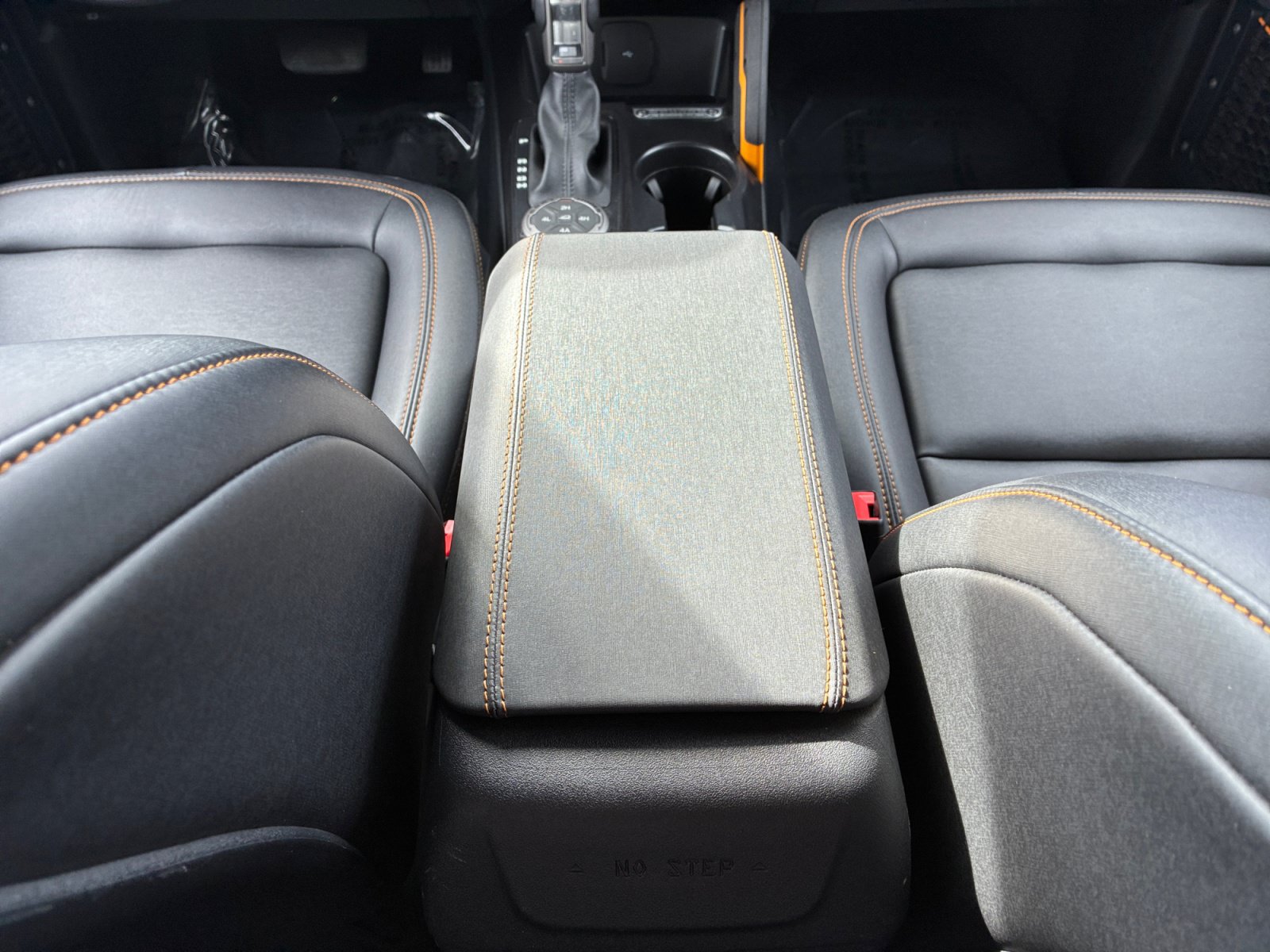 Used 2024 Ford Bronco Badlands AWD/4WD image 15