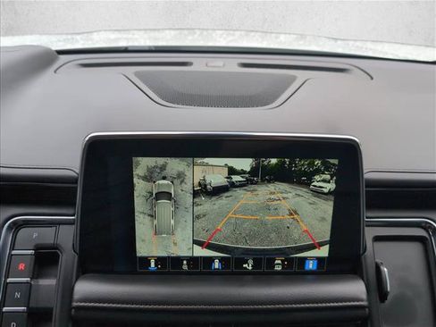 Used 2022 Chevrolet Tahoe High Country AWD/4WD image 13