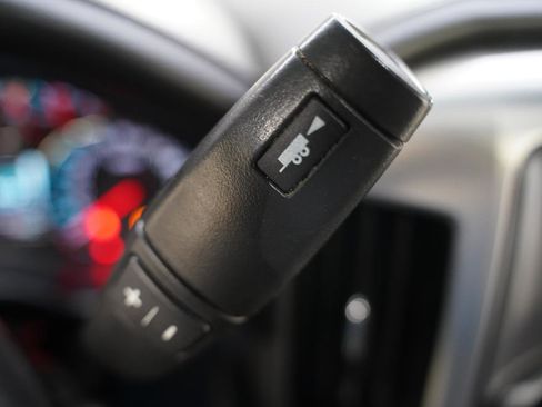 Used 2018 GMC Sierra 1500 SLT image 15