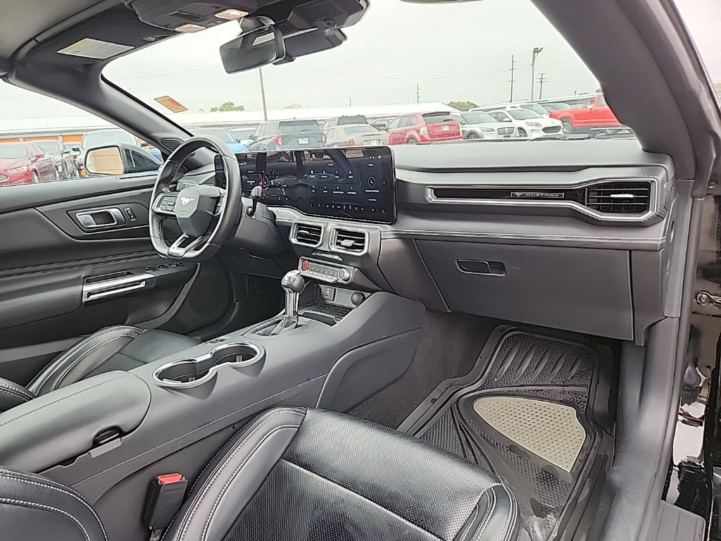 Used 2024 Ford Mustang Premium RWD image 37