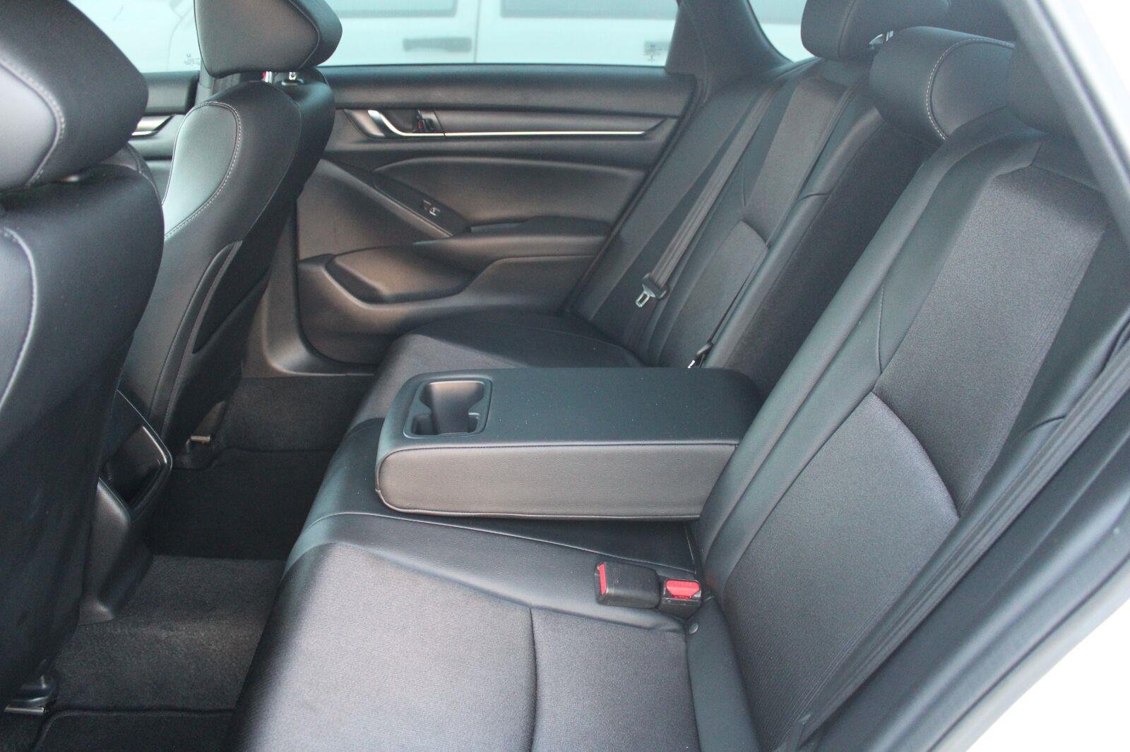 Used 2020 Honda Accord Sport image 7