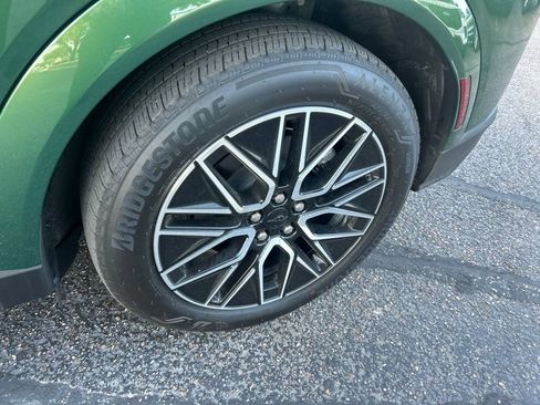 Used 2025 Ford Mustang Mach-E Premium AWD/4WD image 9