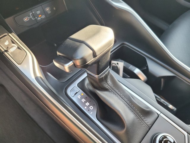 Used 2024 Kia Sorento S w/ Panoramic Sunroof Package FWD image 18