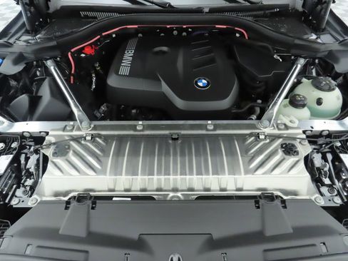 Used 2025 BMW X3 xDrive30i w/ Premium Package image 32