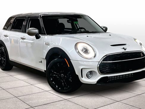 Used 2024 MINI Cooper Clubman S image 2