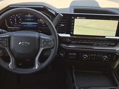 New 2026 Chevrolet Silverado 2500 ZR2 AWD/4WD image 28