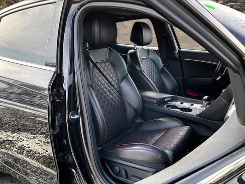 Used 2019 Genesis G70 3.3T Advanced w/ Sport Package image 7