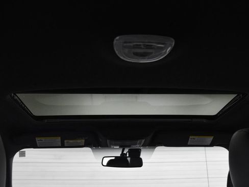 Used 2014 Ford F150 Platinum image 25