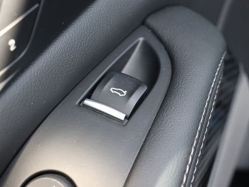 Used 2026 BMW X5 M60i image 15