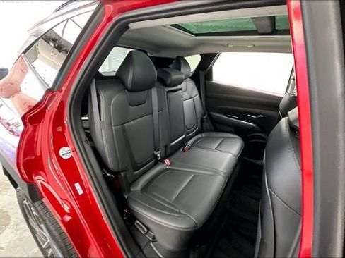 Certified 2026 Hyundai Tucson Limited AWD/4WD image 19