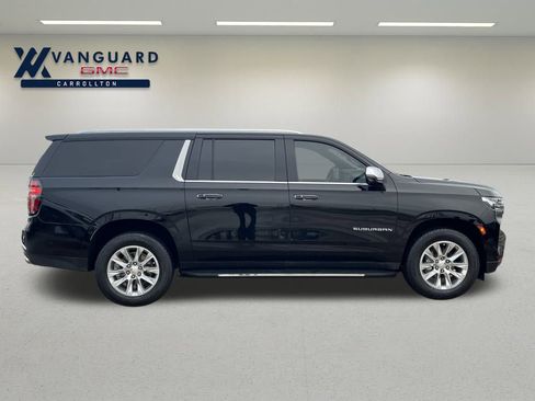 Used 2023 Chevrolet Suburban Premier w/ Advanced Technology Package image 7