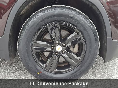 Used 2021 Chevrolet Trax LT w/ LT Convenience Package image 10