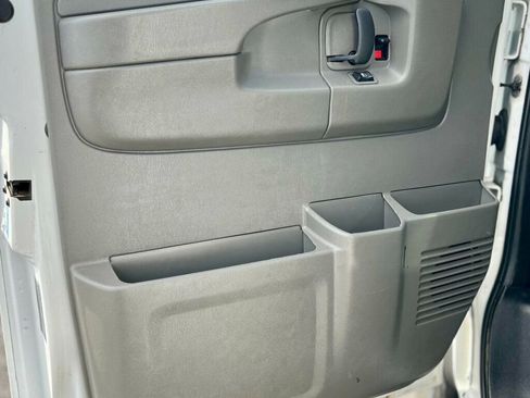 Used 2013 Chevrolet Express 3500 LT w/ LT Preferred Equipment Group image 13