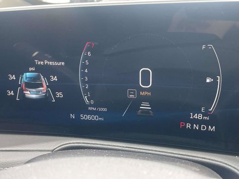 Certified 2024 Cadillac XT4 Premium Luxury FWD image 29