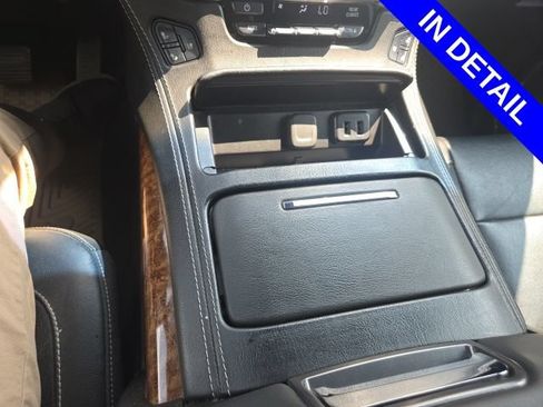 Used 2018 Chevrolet Tahoe Premier AWD/4WD image 11