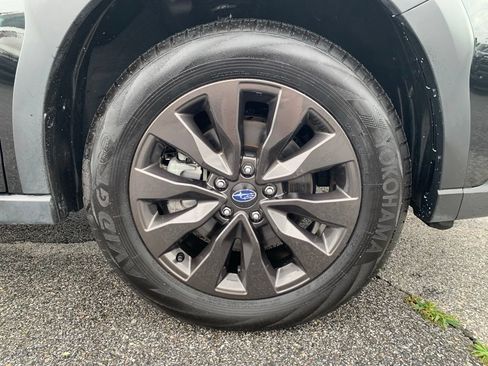 Used 2025 Subaru Outback Onyx Edition AWD/4WD image 31