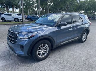 Used 2025 Ford Explorer Active video 1