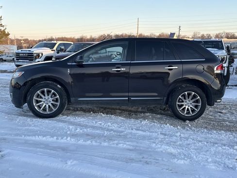 Used 2013 Lincoln MKX Base image 3