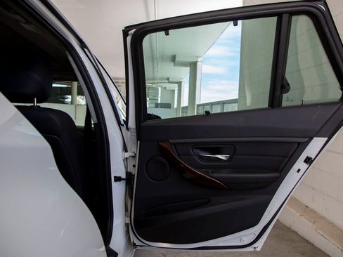 Used 2014 BMW 328d xDrive Wagon image 20