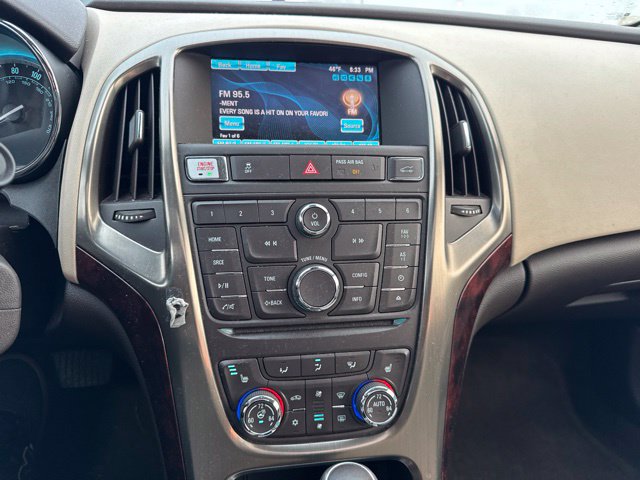 Used 2013 Buick Verano Leather FWD image 11
