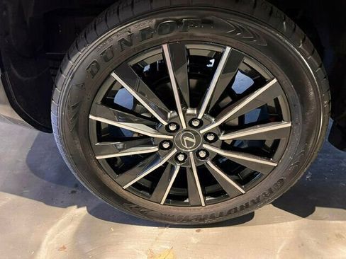 Used 2024 Lexus GX 550 w/ Accessory Package (31) image 12