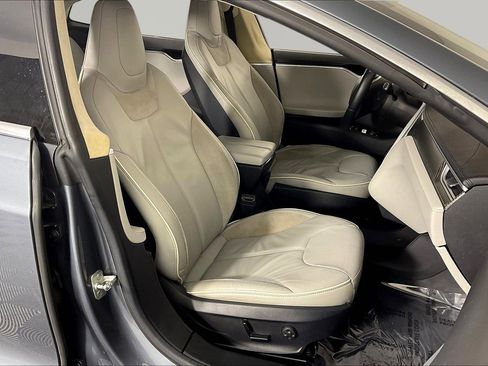 Used 2013 Tesla Model S Performance RWD image 28