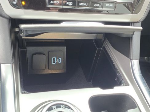 Used 2021 Ford Explorer XLT w/ Equipment Group 202A image 27