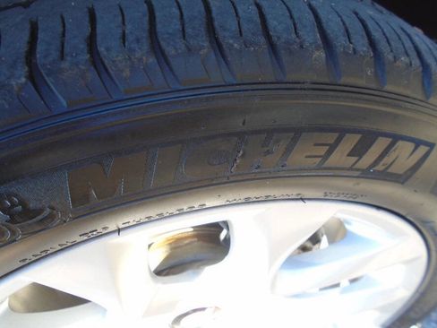 Used 2011 BMW X5 xDrive35i image 30