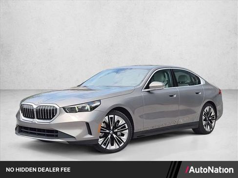 Used 2026 BMW 540i xDrive AWD/4WD image 1