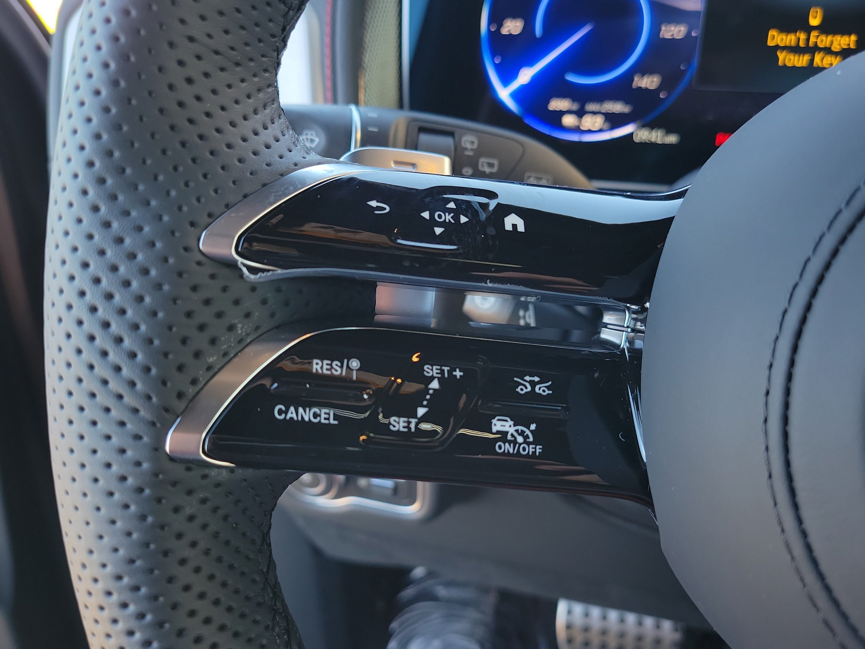 New 2027 Mercedes-Benz G 580 e image 26